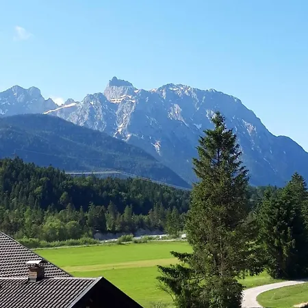 Freistehendes Haus-wenige Minuten Zum Waginger * ヴァーギング・アム・ゼー